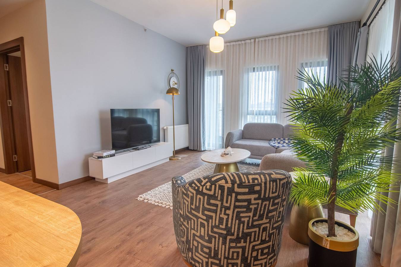 Hel leilighet, New Modern Apt 3bedrooms -2bathrooms- pool & gym in Istanbul, Marmararegionen