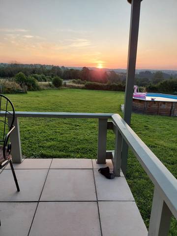 Maison De Vacances pour 6 Personnes dans Région d'Aubussargues, Creuse, Photo 1