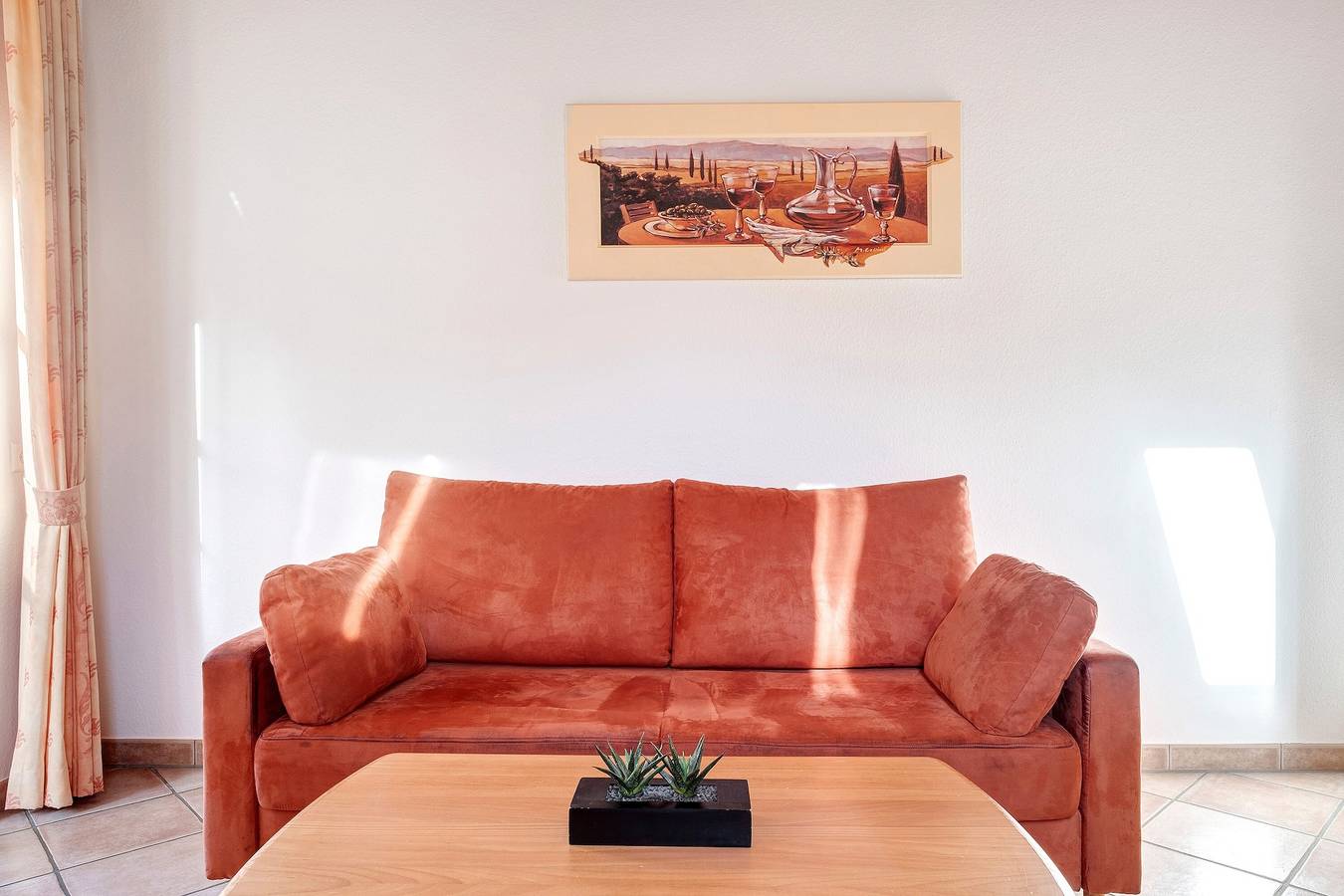 Ganze Wohnung, Ferienwohnung 'Sonneneck' mit Bergblick, Gemeinschaftspool und Wlan in Wolfach, Mittlerer Schwarzwald