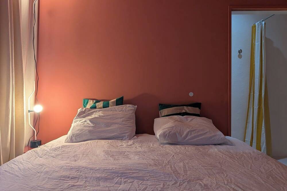 Entire apartment, Authentic apartment in medieval heart of Ghent, 50m from the Castle of the Counts. in Ghent, East Flanders