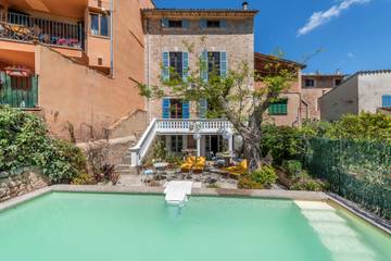 Ferienhaus für 6 Personen, mit Balkon und Garten in Sóller