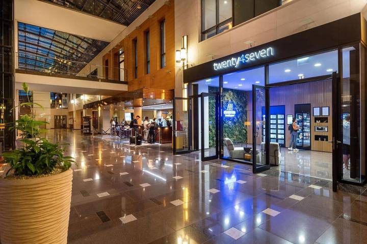 Hotel für 3 Personen, mit Terrasse und Sauna sowie Pool, mit Haustier in Düsseldorf und Umgebung - 3