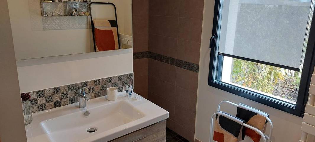 Location de vacances pour 4 personnes, avec vue et jardin à Échiré - 4