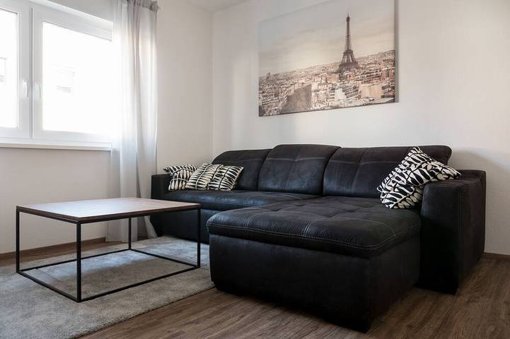 Ganze Wohnung, Modernes Apartment in Forst in Forst (Kraichgau), Rheinebene