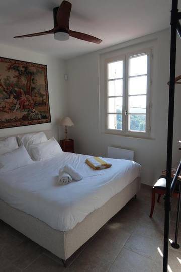 Maison d’hôte pour 2 personnes, avec terrasse et jardin ainsi que vue et piscine à Saint-Paul-de-Vence