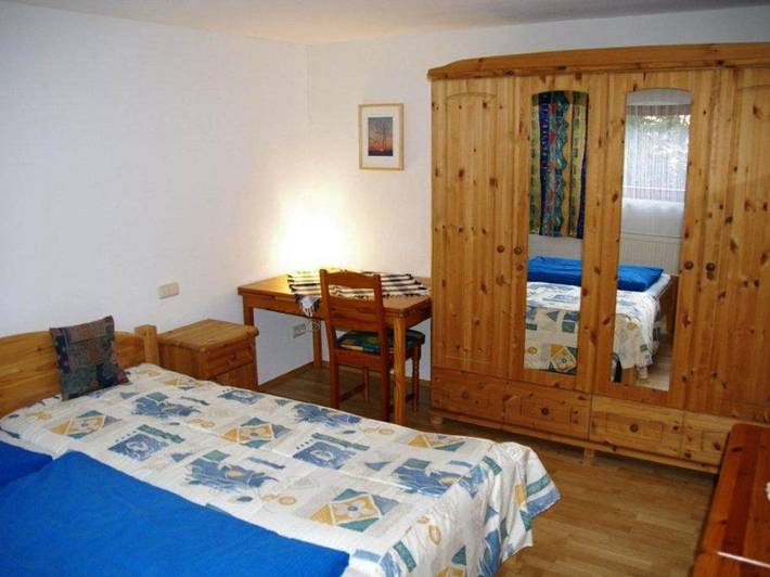 Ferienwohnung für 2 Personen, mit Terrasse und Garten in Bad Berka - 3