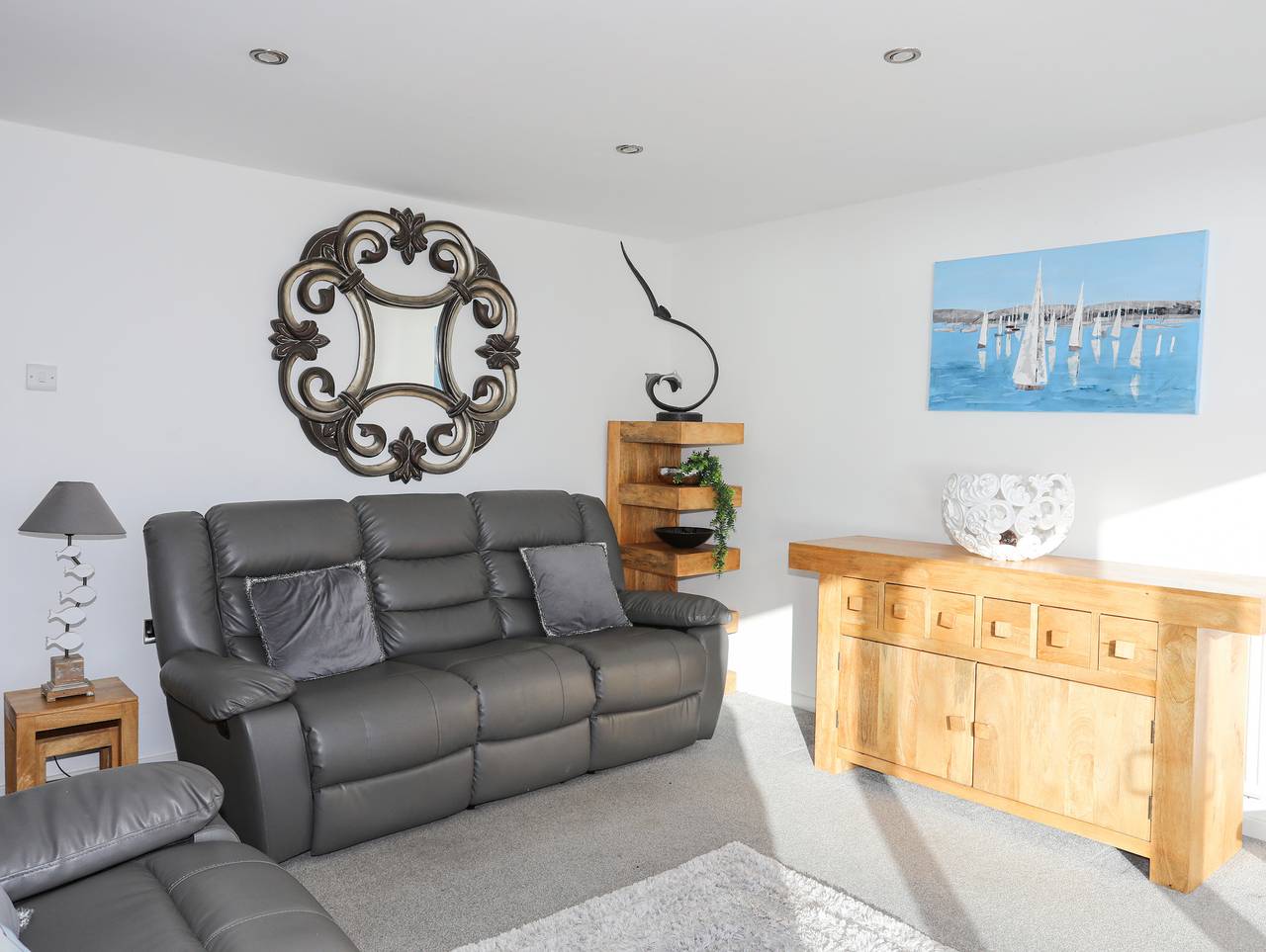 21 Min Y Mor in Pwllheli, Gwynedd