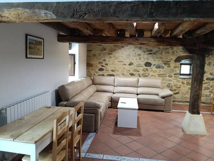 Apartamento de vacaciones para 12 personas, con vistas y terraza, Se admiten mascotas en Las Merindades - 4