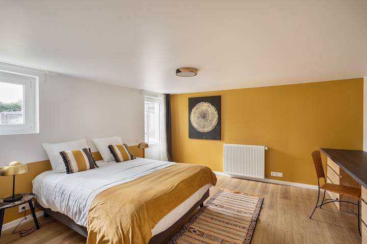 Location de vacances pour 8 personnes, avec terrasse ainsi que jardin et piscine à Saint-Alban - 4