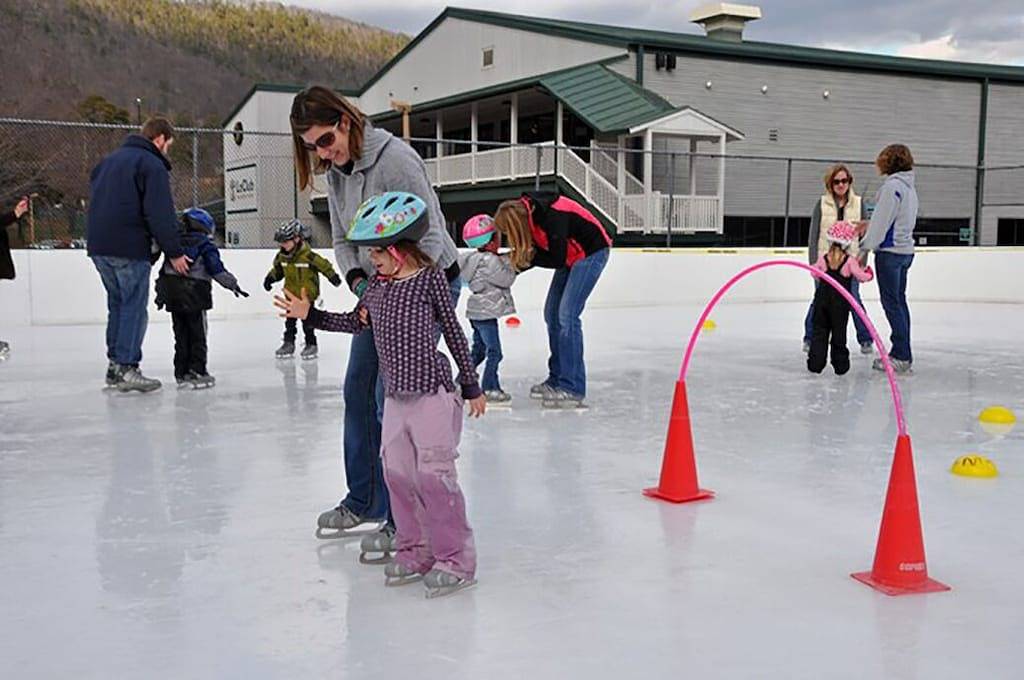Tree top home in Massanutten Resort in great location next to slopes in Massanutten, Blue Ridge Mountains