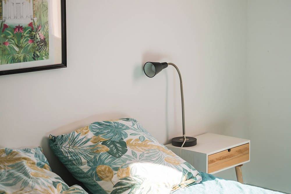 Villa in Poulx, Nimes region