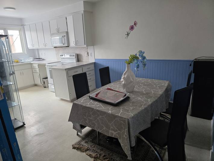 Apartamento entero, Encantador apartamento de 3 dormitorios en la animada ciudad de Montreal in Montreal, Quebec