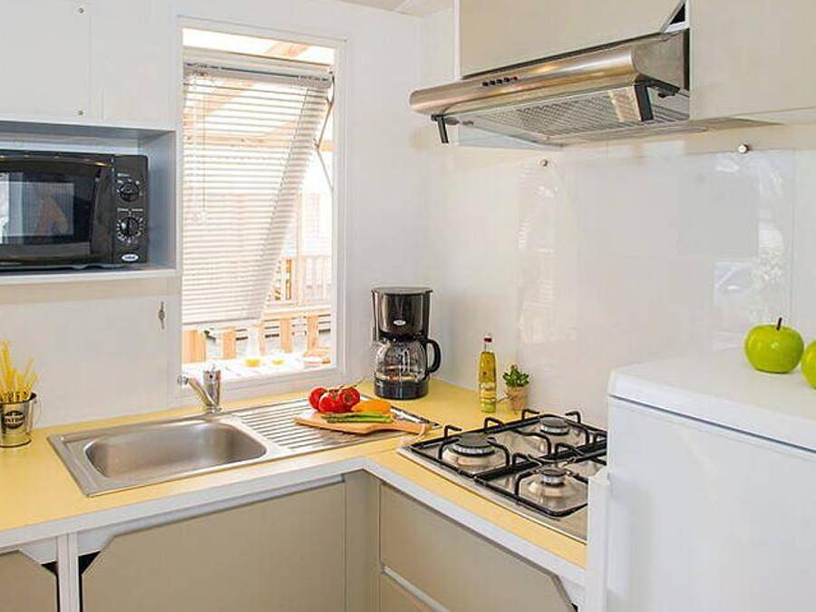 Rosapineta Camping Village - Mobile home 6 persons - Mobile-home | Comfort | 3 Bedrooms | 6 Pers. | Raised terrace | Air conditioning in Rosolina Mare, Polesine