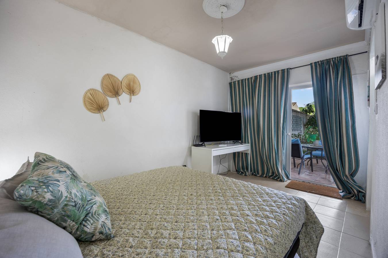 Ganzes Studio, Studio 'Casa Tranquila Al Lado De La Playa' mit Bergblick, Wi-Fi und Klimaanlage in Playa La Barrosa, Chiclana de la Frontera