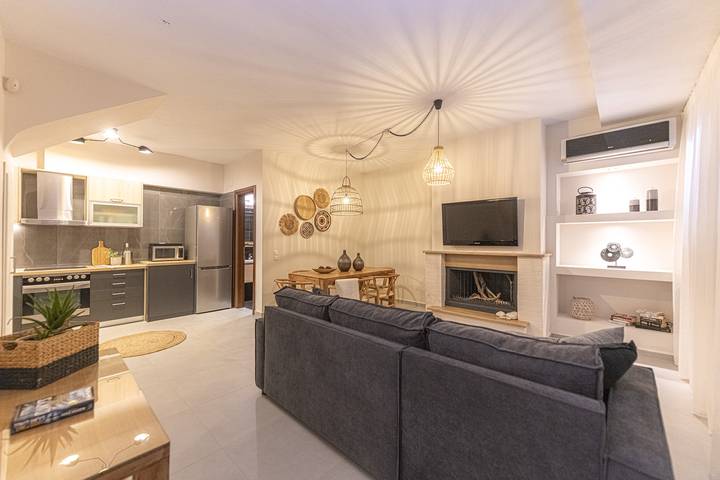 2B Luxuriöse Villa Io mit privatem Pool und herrlichem Meerblick in Achladias, Sporaden