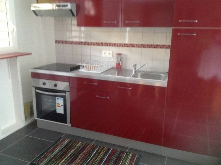 Gîte pour 4 personnes, avec balcon à Les Abymes - 3