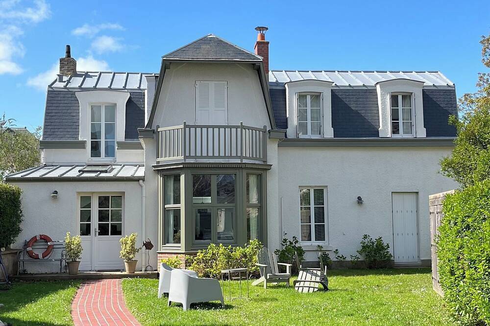 Maison De Charme Et Grand Confort - 6 Personnes  - 100 M Plage Avec Jardin in Houlgate, Région de Lisieux