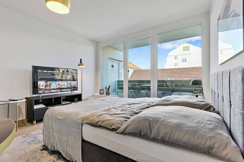 Entire apartment, Stylish studio | In the heart of Augsburg's old town in Augsburg-Innenstadt, Augsburg
