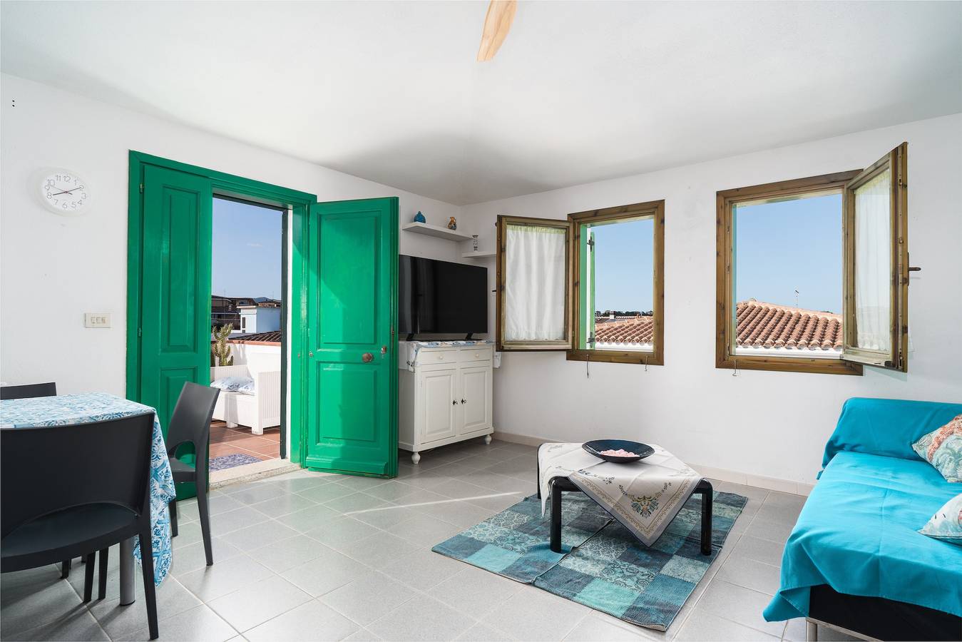 Casa vacanze 'Azzurra' con vista mare, terrazza privata e Wi-Fi in Orosei, Golfo di Orosei
