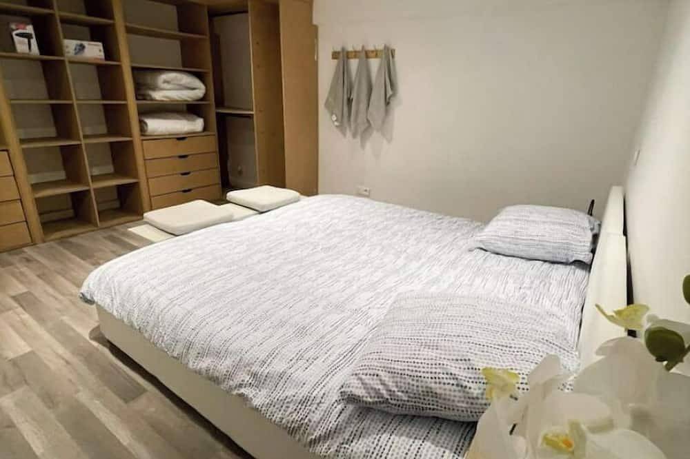 Entire apartment, Zen a Houilles in Houilles, Yvelines