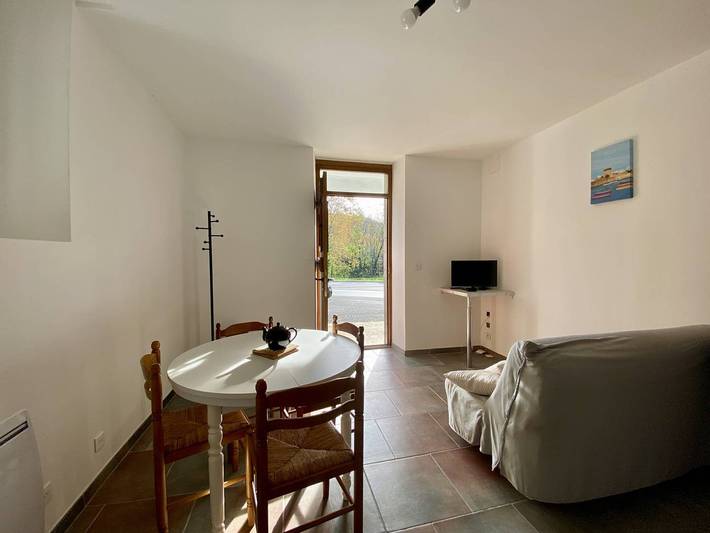 Appartement entier, Charmant T2 à Cambo-les-Bains, proche des Thermes, pour 2 personnes in Cambo-les-Bains, Région de Bayonne