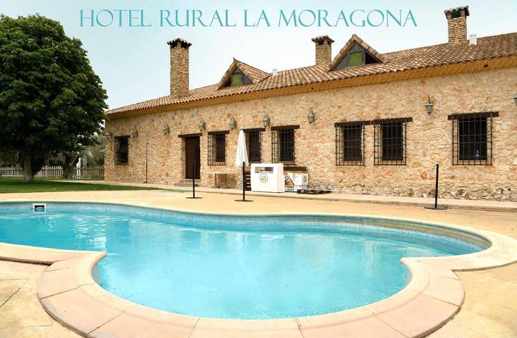 Casa rural con piscina para 2 personas, con jardín y jacuzzi además de terraza y piscina en Provincia de Cuenca - 2
