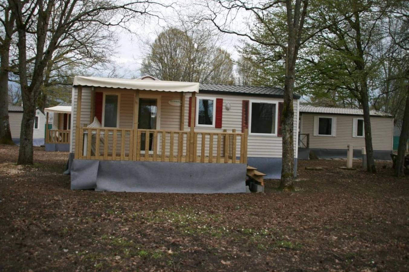 Camping 3 étoiles - Piscine  - eeedhg in Châteauroux, Châteauroux und Umgebung