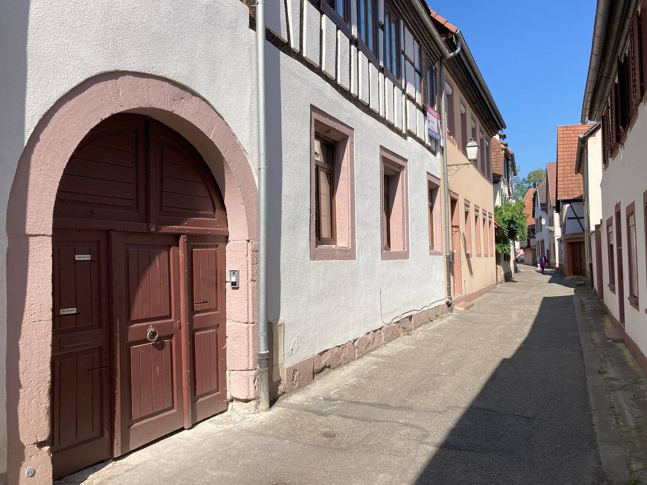 Entire apartment, Apartment 'Mademoiselle Muscat' in the Historic Center of Wissembourg in Weissenburg, Wissembourg region