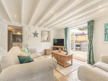 Log Cabin for 5 People in St. Ives, Cornwall, Photo 4