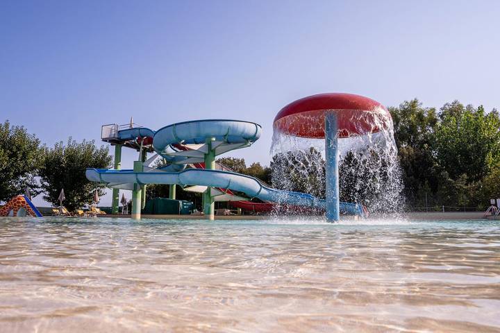 Appartamento intero, La Risacca Family Camping Village Lodge Superior Family für 6 Personen in Porto Sant'Elpidio, Provincia di Fermo