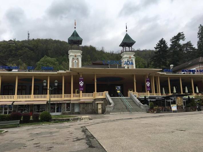 Gîte pour 4 personnes, avec terrasse ainsi que piscine et jardin dans Thermes Le Modele   Le Teich - 4
