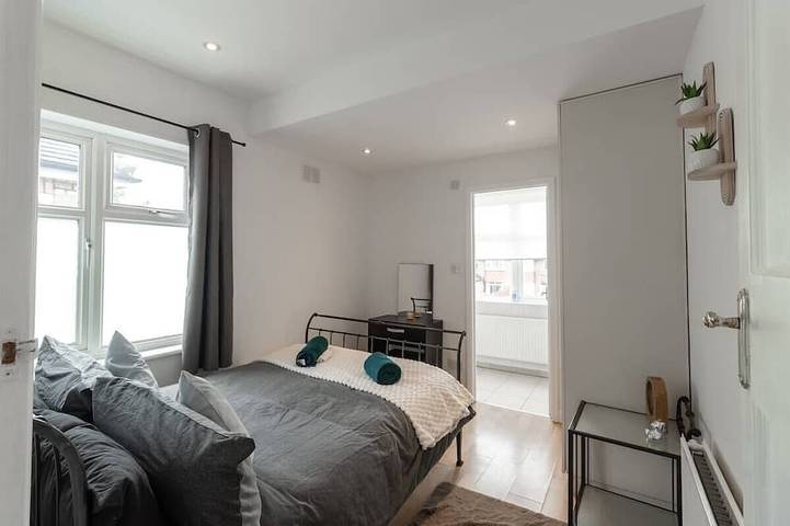 Apartment for 5 people in Bromley