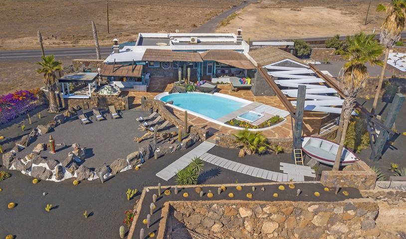 Casa rural para 6 personas, con jardín y jacuzzi en Tías - 2