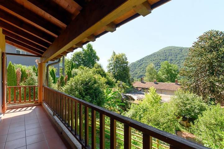 Ferienwohnung für 6 Personen, mit Terrasse und Garten - 1