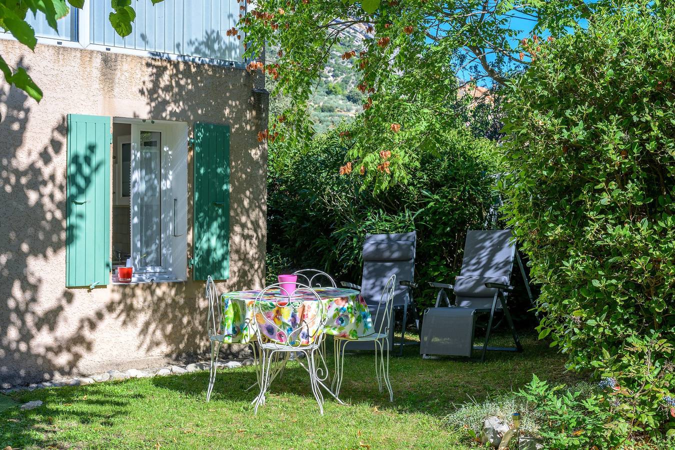 Gîte Des Pivoines: Romantic Getaway in the South in Buis-les-Baronnies, Nyons region