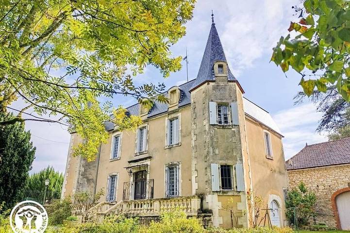 Location de vacances pour 10 personnes, avec Jardin à Peyrilles