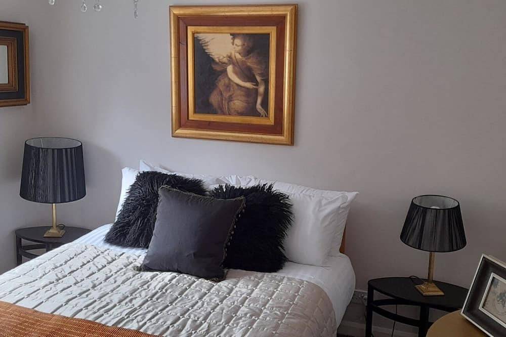 Spacious House set in the heart of Chagford, Dartmoor in Chagford, Dartmoor National Park