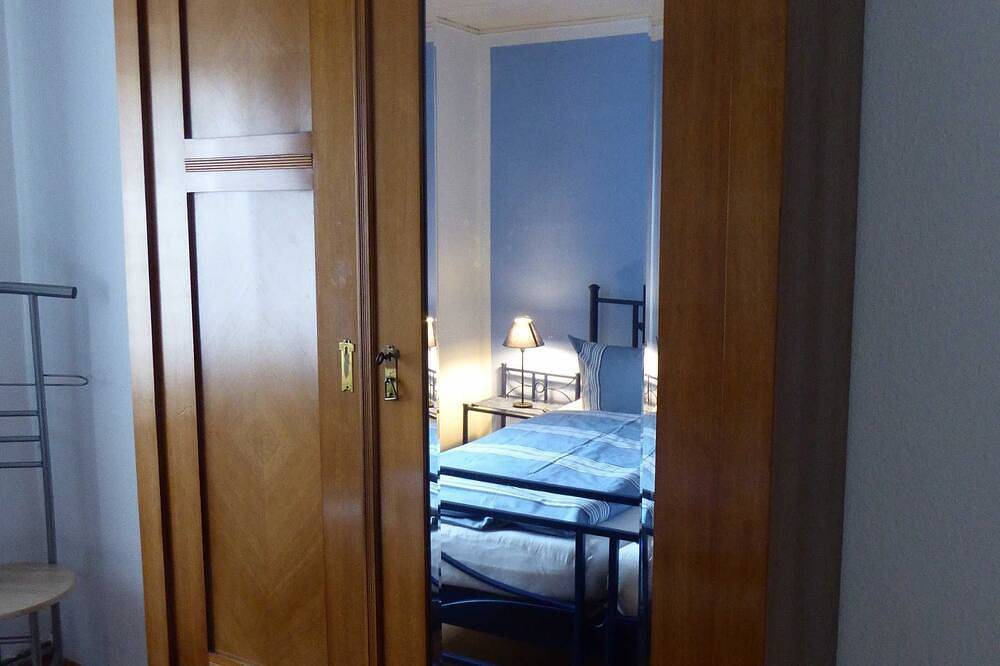 Ganze Wohnung, Ferienwohnung Dora 2 in Michelstadt, Main-Odenwald
