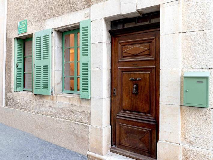 Location de vacances pour 6 personnes, avec piscine ainsi que vue et jardin à Mons (Var) - 4