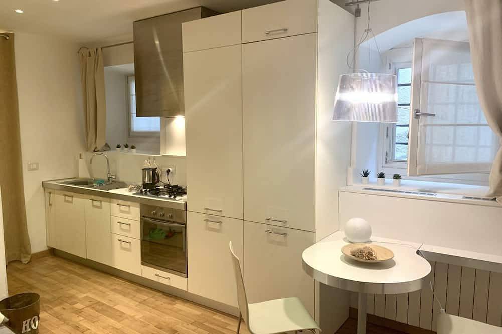 Ospitale2: central nice studio in Trieste, Carso