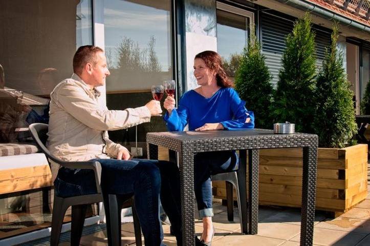 Ferienwohnung für 5 Personen, mit Balkon und Terrasse in Tussenhausen