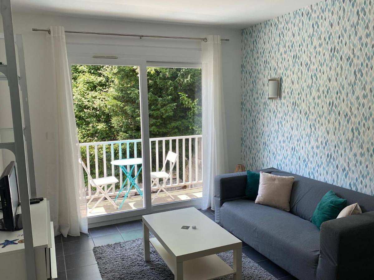 Apartment with Mountain View in Le Bourget-du-Lac, Région de Chambéry