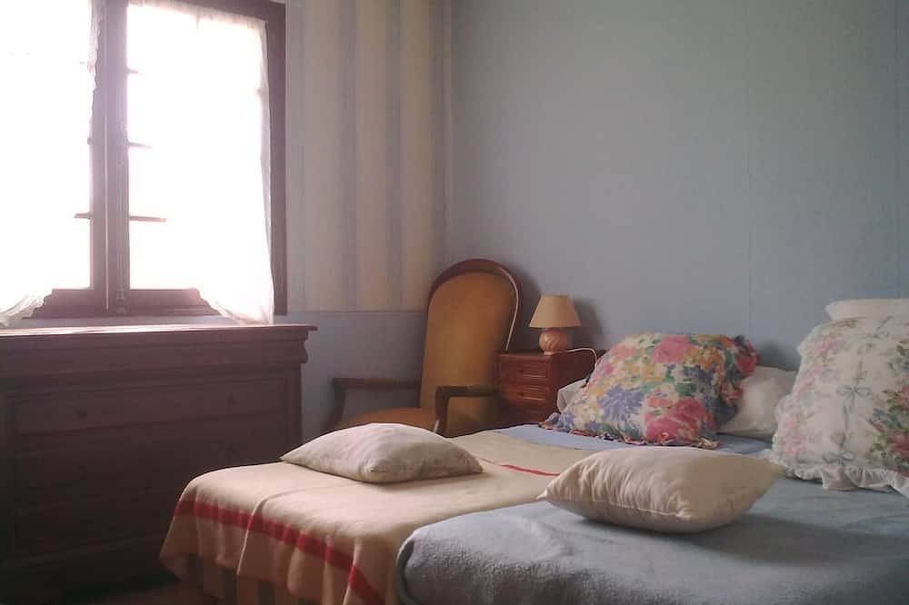 Maison 6 pers - Presqu'île St Mandrier - Côte d'Azur, 5mn à pieds de la plage in Saint-Mandrier-sur-Mer, Côte méditerranéenne (France)