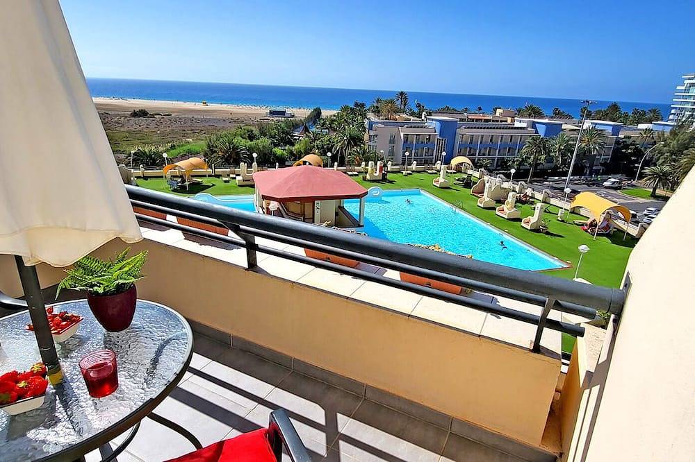 Ganze Wohnung, Apartment Buena Vista (Palm Garden) Morro Jable, sea view, pool in Solana Matorral, Pájara
