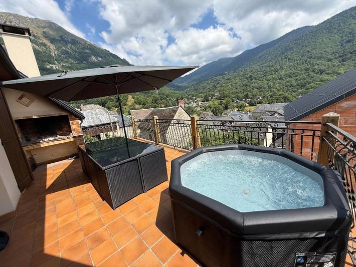 Maison de vacances pour 15 personnes, avec terrasse ainsi que sauna et vue