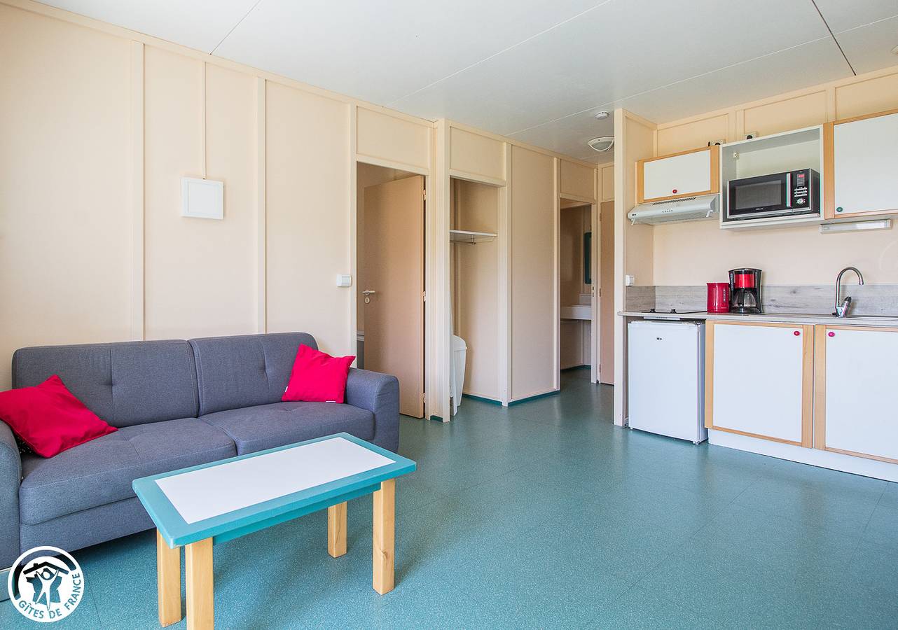 Chalet N°9 in Billom, Livradois-Forez Regional Nature Park