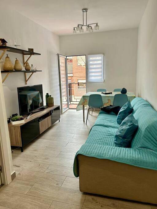 Apartamento entero, Céntrico apartamento bien ubicado para 5, 3 Hab in Alcobendas, Provincia de Madrid
