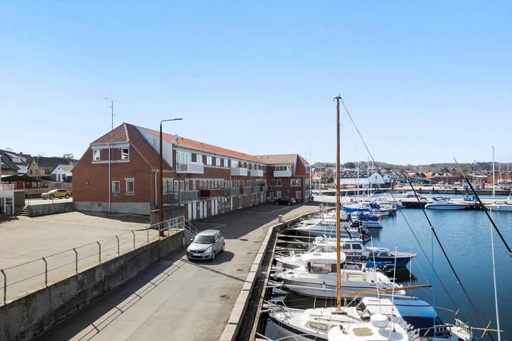 Ganze Ferienwohnung, 6815 Allinge - Ndr. Strandvej 2 B, 1. th. in Tejn, Allinge