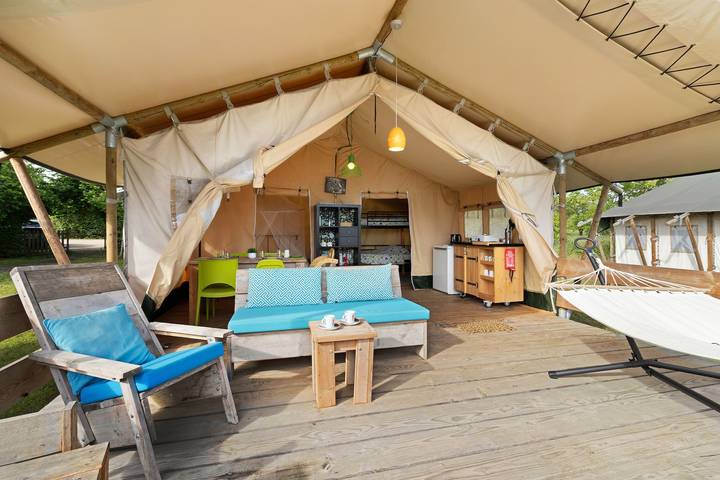 Location de vacances pour 4 personnes, avec Jardin et Bassin pour enfant à Paulin - 2