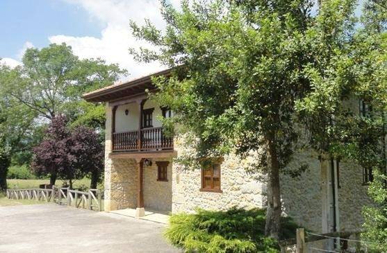 El Cantil in Antrialgo, Piloña